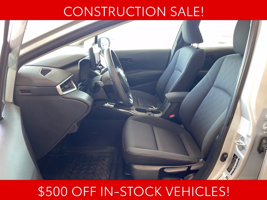 Used 2024 Toyota Corolla LE FWD image 8