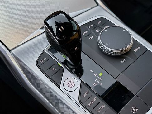 Used 2022 BMW M340i w/ Premium Package image 34