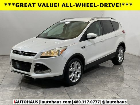Used 2014 Ford Escape Titanium image 3