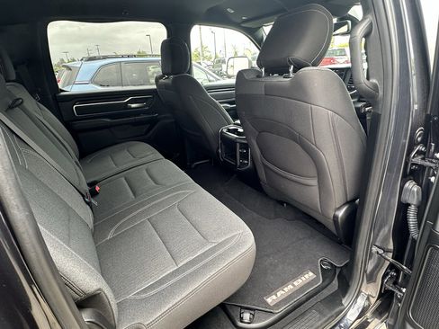 Used 2019 RAM 1500 Big Horn AWD/4WD image 13