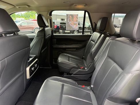 Certified 2024 Ford Expedition XLT AWD/4WD image 7