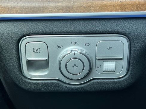 Used 2024 Mercedes-Benz GLS 450 4MATIC image 22