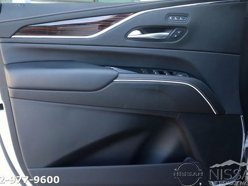 Used 2023 Cadillac Escalade Premium Luxury w/ LPO, Floor Liner Package image 10