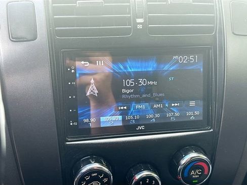 Used 2005 Hyundai Tucson GL FWD image 15