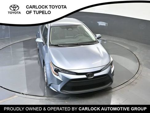Used 2026 Toyota Corolla LE FWD image 34