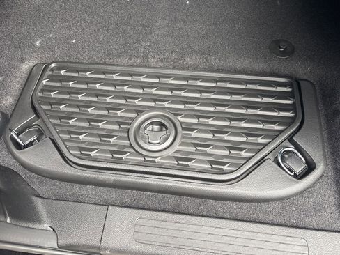 New 2026 RAM 1500 4x4 Crew Cab image 34