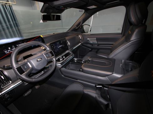 New 2026 Ford Expedition Tremor image 2