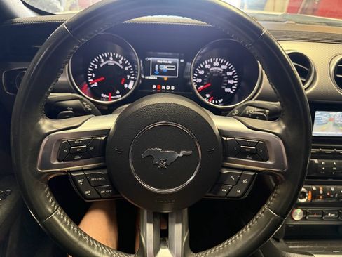 Used 2018 Ford Mustang GT RWD image 27