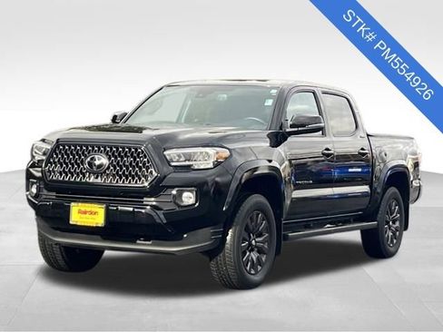 Used 2023 Toyota Tacoma Limited image 3