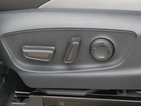 New 2026 Toyota Tacoma TRD Off-Road AWD/4WD image 7