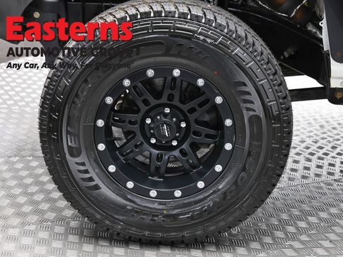 Used 2020 Jeep Wrangler Sport AWD/4WD image 29
