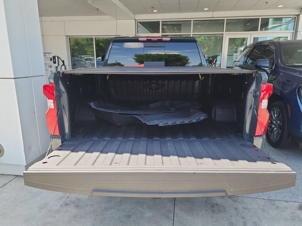 Certified 2025 Chevrolet Silverado 1500 LTZ w/ LTZ Premium Package AWD/4WD image 26