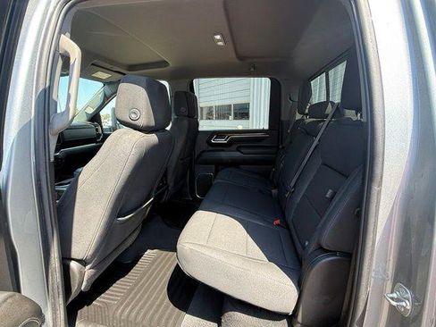 Used 2025 Chevrolet Silverado 2500 LT AWD/4WD image 5
