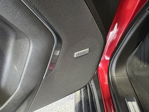 Used 2022 Chevrolet Suburban RST w/ Sport Performance Package image 7