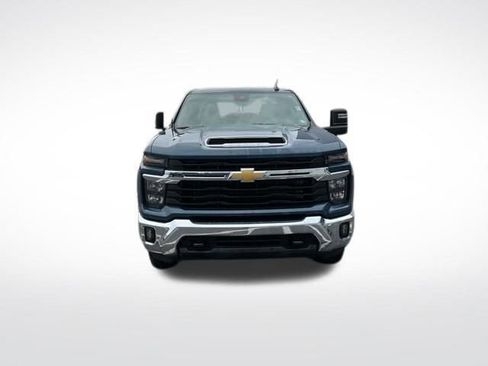 Certified 2025 Chevrolet Silverado 2500 LT w/ Convenience Package image 2