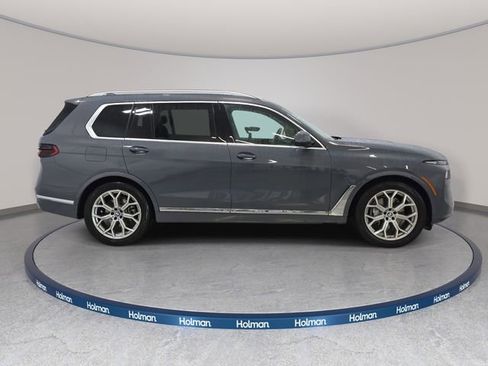 Certified 2023 BMW X7 xDrive40i w/ Executive Package image 4