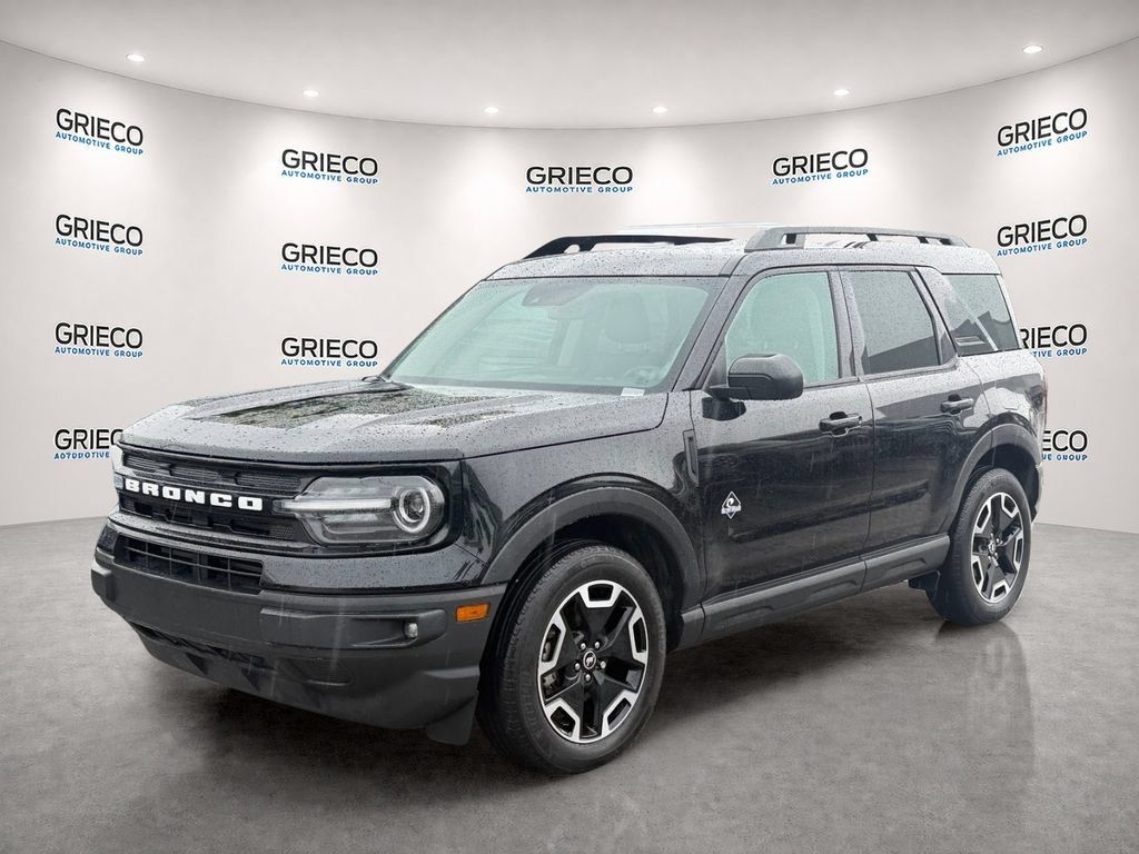 Used 2024 Ford Bronco Sport Outer Banks AWD/4WD image 3