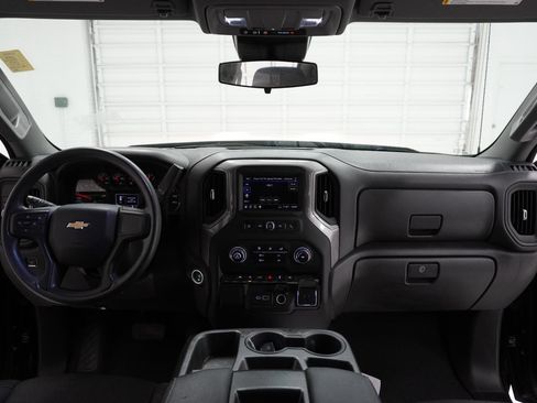 Used 2023 Chevrolet Silverado 1500 Custom image 29