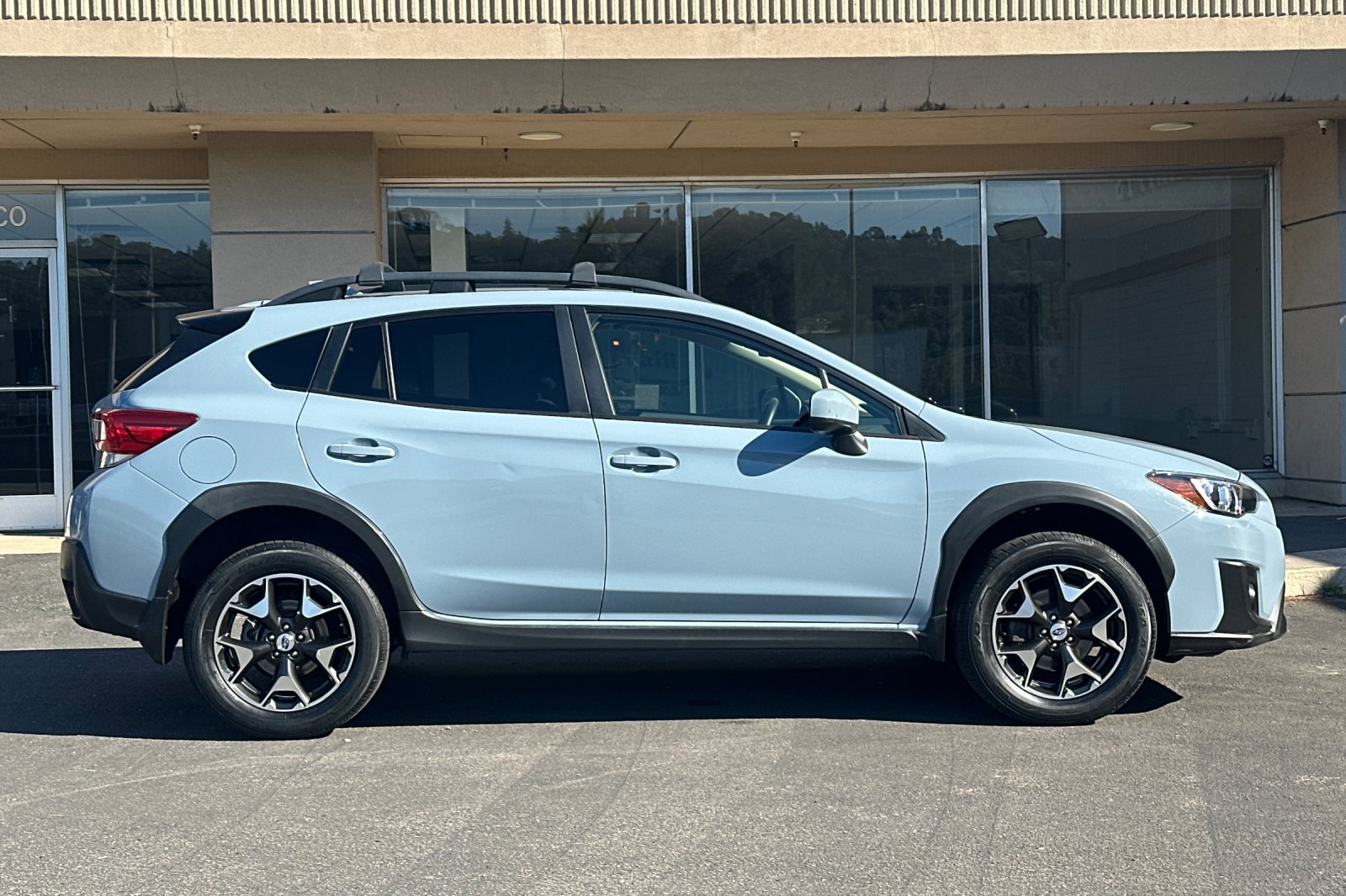 Used 2018 Subaru Crosstrek 2.0i Premium w/ Popular Package #2 AWD/4WD image 8
