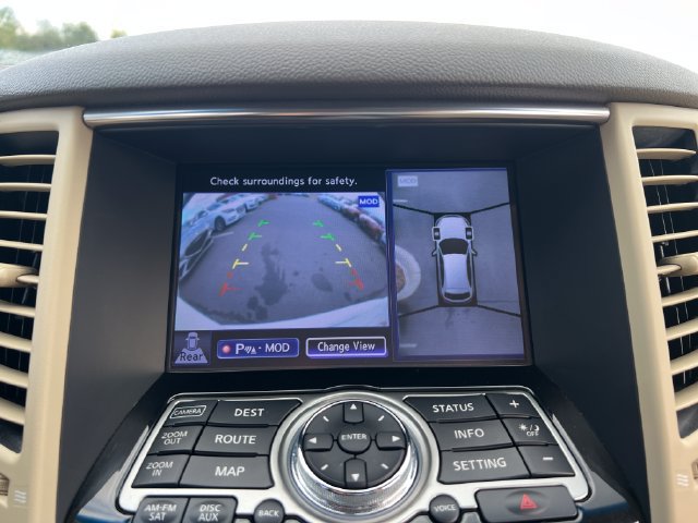 Used 2015 INFINITI QX70 2WD w/ Premium Package image 21