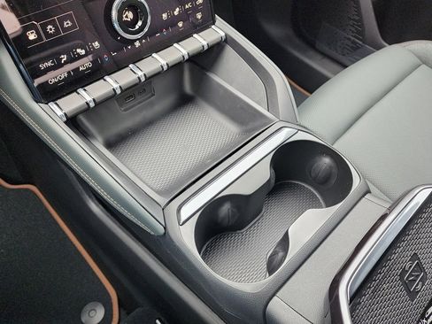 New 2026 GMC Terrain AT4 w/ Convenience Package III image 32