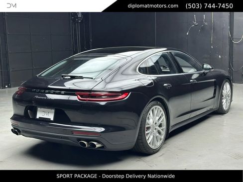 Used 2019 Porsche Panamera Turbo image 7