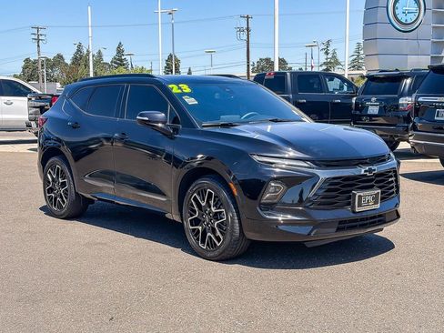 Certified 2023 Chevrolet Blazer RS w/ Enhanced Convenience Package FWD image 5