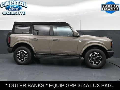 Used 2025 Ford Bronco Outer Banks AWD/4WD image 27
