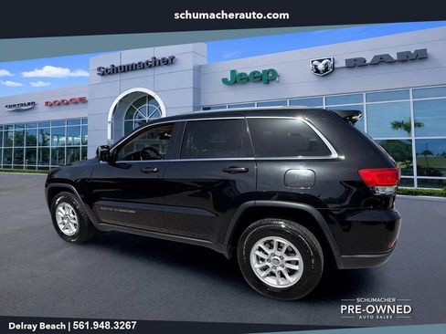 Used 2019 Jeep Grand Cherokee Laredo AWD/4WD image 5