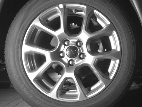 Used 2025 Jeep Compass Limited image 15