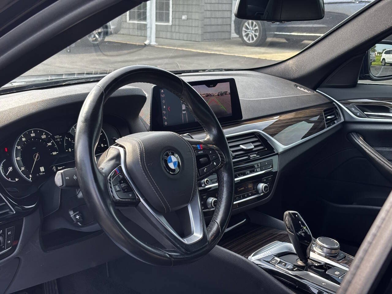 Used 2019 BMW 530i xDrive w/ Convenience Package AWD/4WD image 14