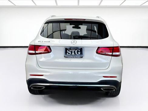 Used 2017 Mercedes-Benz GLC 300 image 5