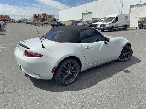 Used 2016 MAZDA MX-5 Miata Club RWD image 64