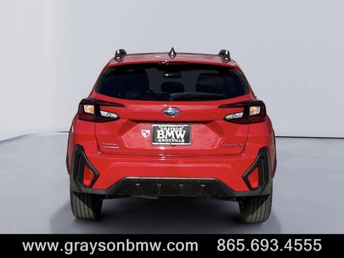 Used 2024 Subaru Crosstrek 2.0i Premium image 4
