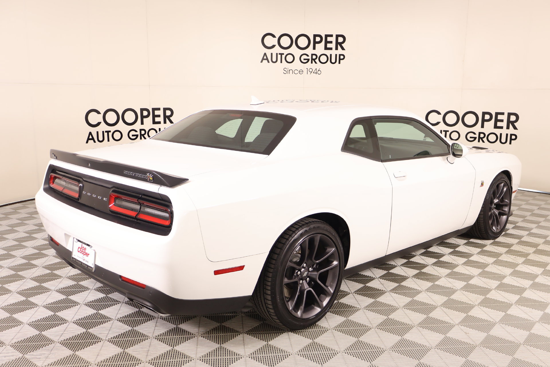 Used 2023 Dodge Challenger R/T Scat Pack RWD image 18