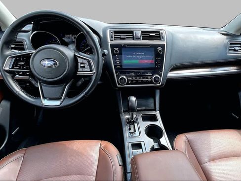 Used 2019 Subaru Outback 3.6R Touring AWD/4WD image 15