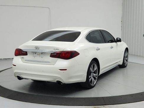 Used 2019 INFINITI Q70 L 3.7 w/ Sensory Package AWD/4WD image 7