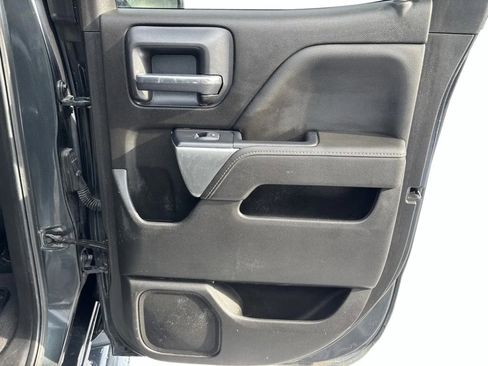 Used 2019 Chevrolet Silverado 1500 LT w/ All Star Edition image 27