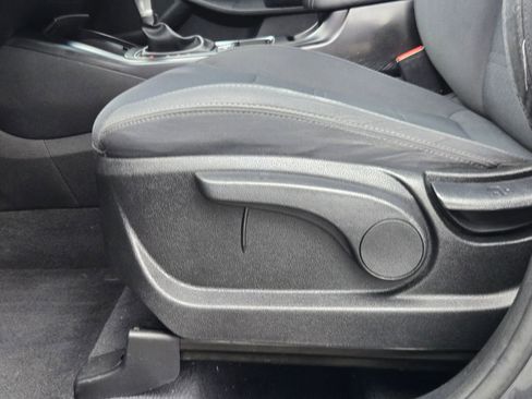 Used 2020 Kia Sorento AWD V6 image 23