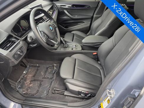 Used 2022 BMW X2 xDrive28i w/ Convenience Package AWD/4WD image 9