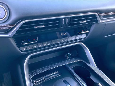 New 2026 MAZDA CX-90 Plug-In Hybrid w/ Premium Plus image 17