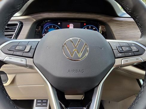 New 2026 Volkswagen Atlas SEL Premium R-Line AWD/4WD image 11