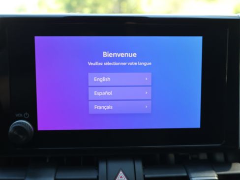 Certified 2025 Toyota RAV4 LE AWD/4WD image 30