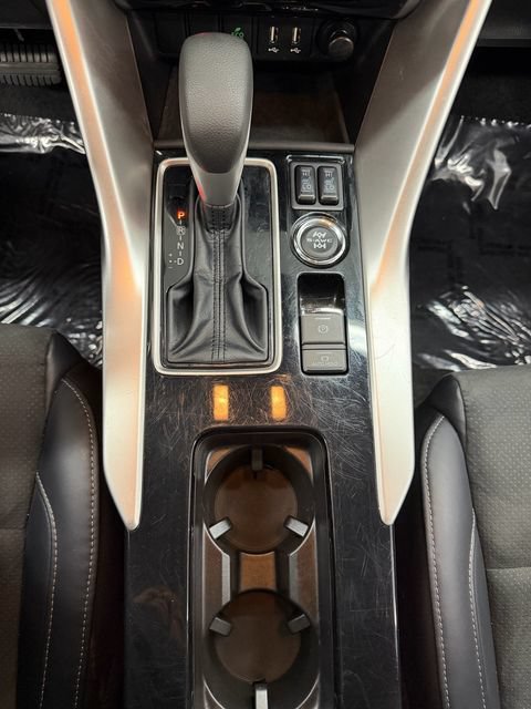 Used 2025 Mitsubishi Eclipse Cross AWD image 26