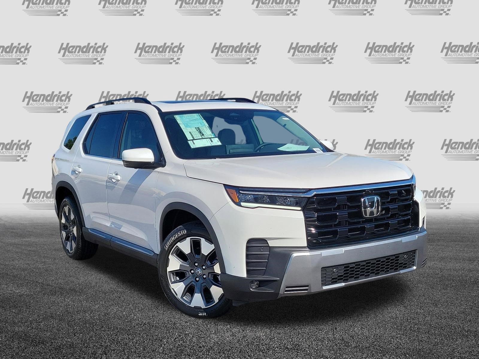 New 2026 Honda Pilot Elite image 2