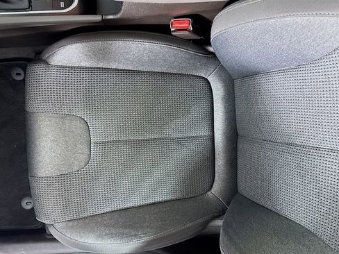 Used 2020 Hyundai Santa Fe SEL image 19