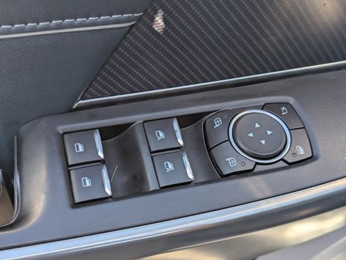 Used 2023 Ford F150 Limited image 25