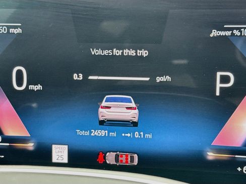 Used 2025 BMW 330i Sedan w/ Convenience Package RWD image 8