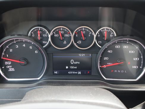 Used 2020 Chevrolet Silverado 1500 LT Trail Boss AWD/4WD image 21