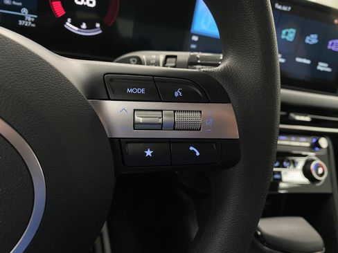 Certified 2025 Hyundai Sonata SE FWD image 16